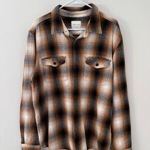American Eagle Outfitters Brown and Black Plaid Casual Button Down Shirt